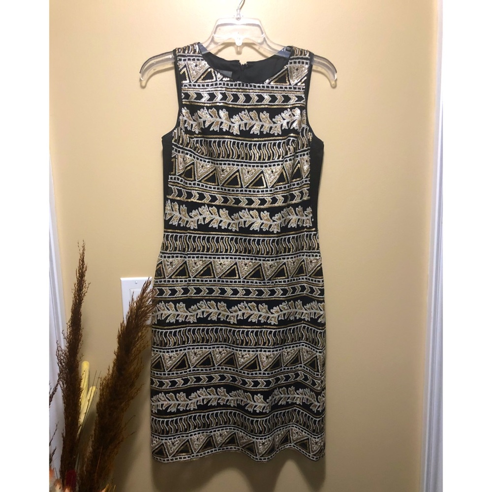 Sequinned sleeveless dress